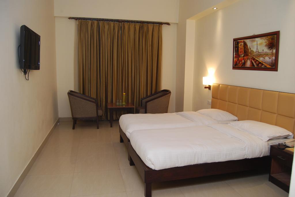 Hotel Golden Orchid Lucknow Bilik gambar